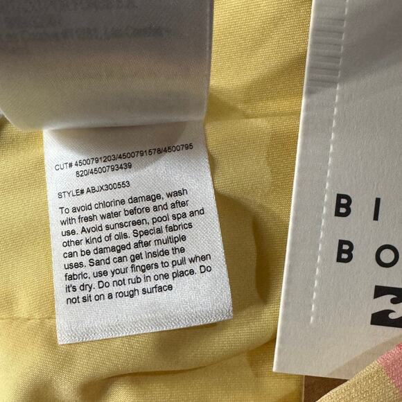 Billabong Large (12) Sunchaser Kenzley Bikini Top Underwire UPF 50 Lined New - Picture 10 of 13